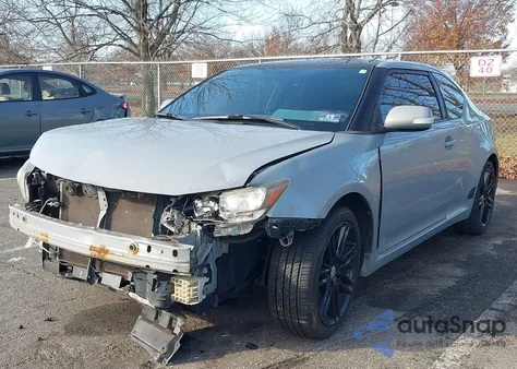 2011 Scion Tc из США, поврежденный, VIN JTKJF5C72B3008166